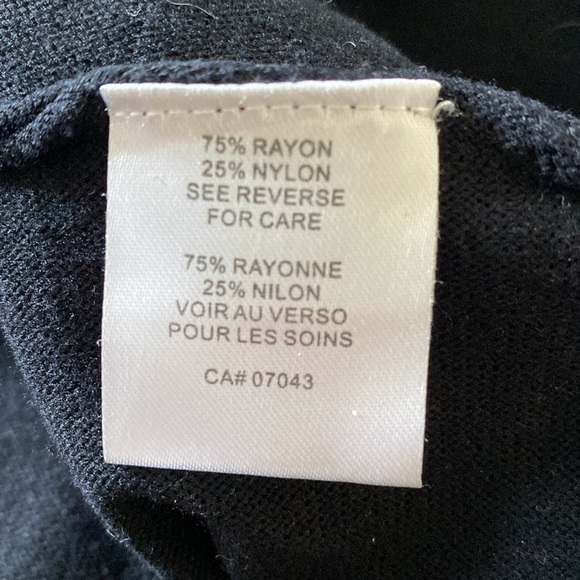 Crossover Sweater - Picture 5 of 5